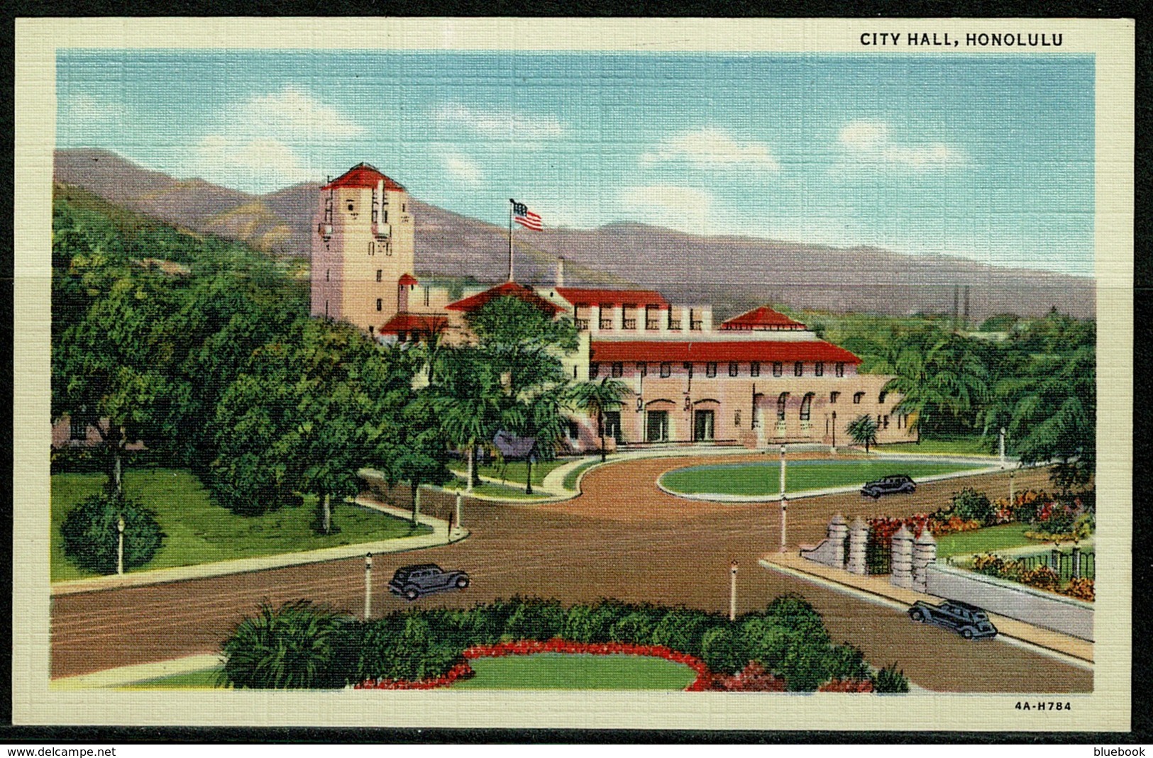 Ref 1228 - USA Postcard - City Hall Honolulu - Hawaii Islands - Honolulu