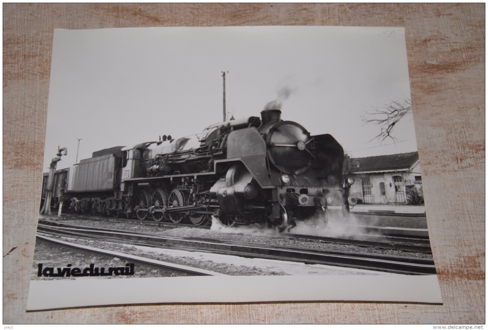 Photo La Vie Du Rail, Loco à Vapeur Type 150P En Gare D'Ormoy Villiers En 1963 .Format 24/30 - Treinen