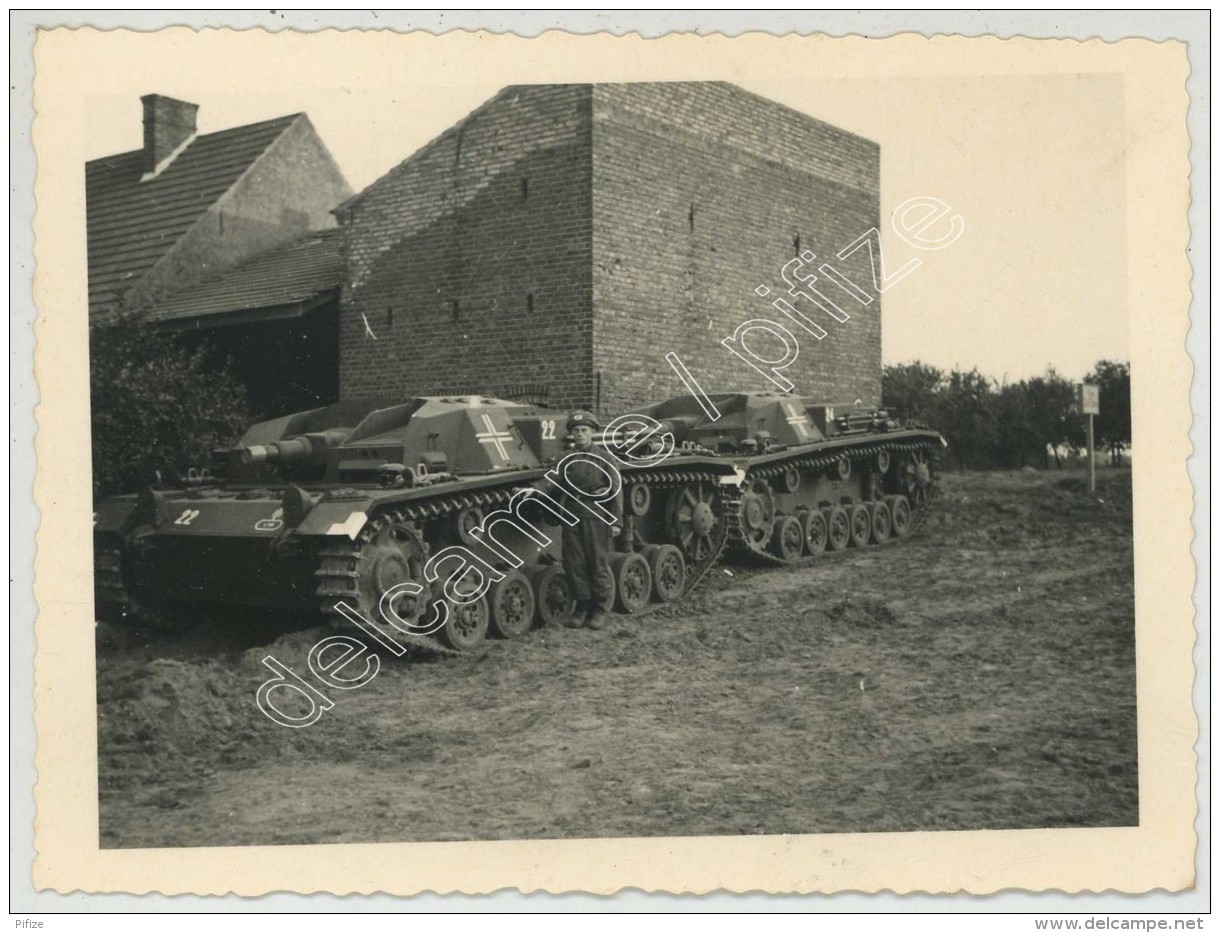 Guerre De 1939-45 . Tanks Allemands . Char . Vraisemblablement Dans L'Oise . - Guerra, Militari