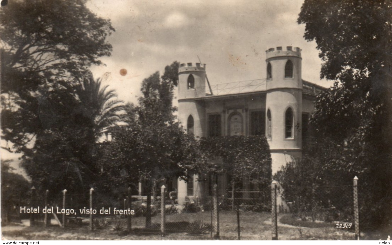 PARAGUAY-HOTEL DEL LAGO,VISTO DEL FRENTE-VIAGGIATA 1932 - Paraguay