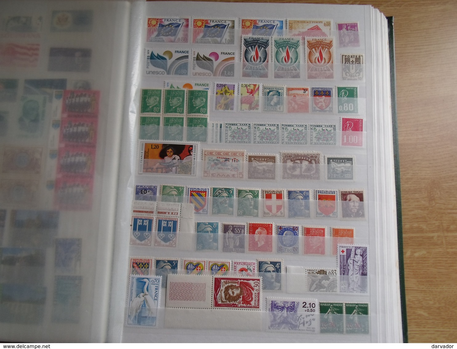 album K / Collection de timbres divers monde tous neuf ** sans charnière MNH  TTB