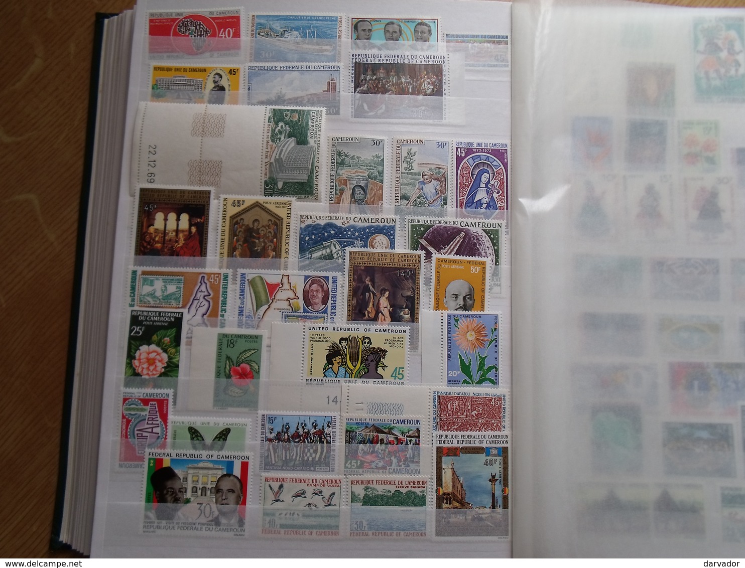 album K / Collection de timbres divers monde tous neuf ** sans charnière MNH  TTB