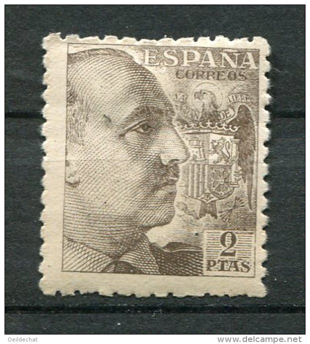 9079  ESPAGNE  N°688 *  2Ptas Brun Foncé  Général Francisco Franco   1940-45   B/TB - Neufs