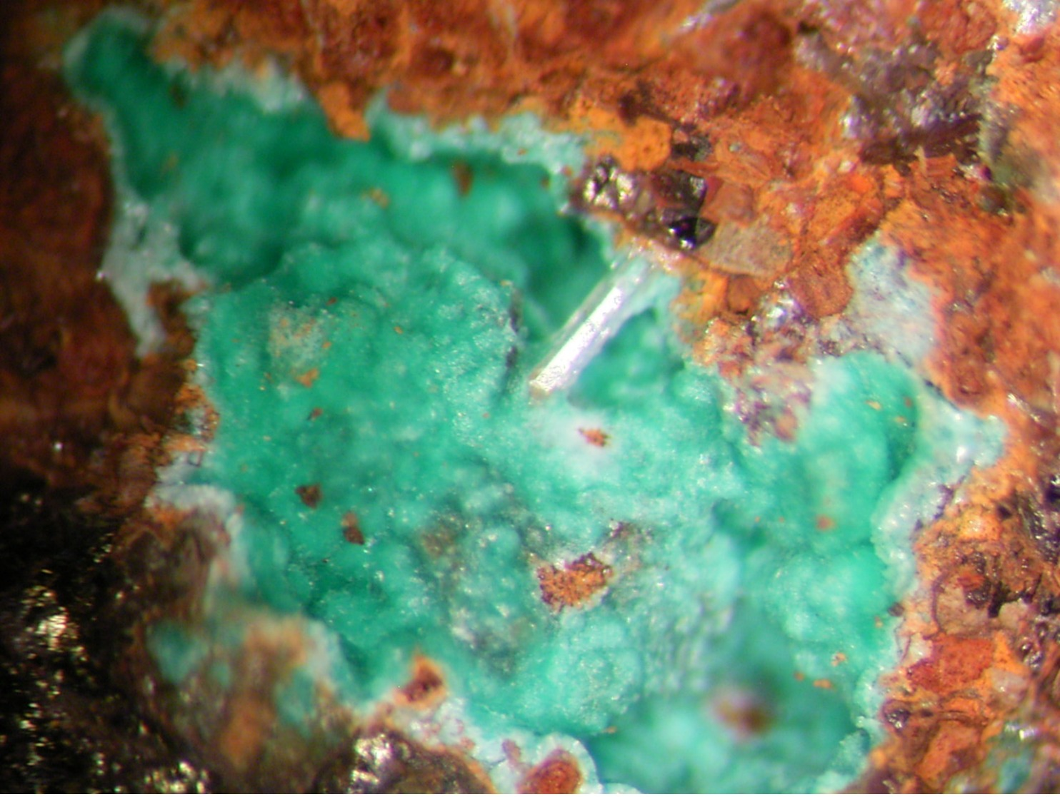 * CERUSSITE Xl, MALACHITE, Carljohann Mine, Horath, Hunsrück, BRD * - Minéraux