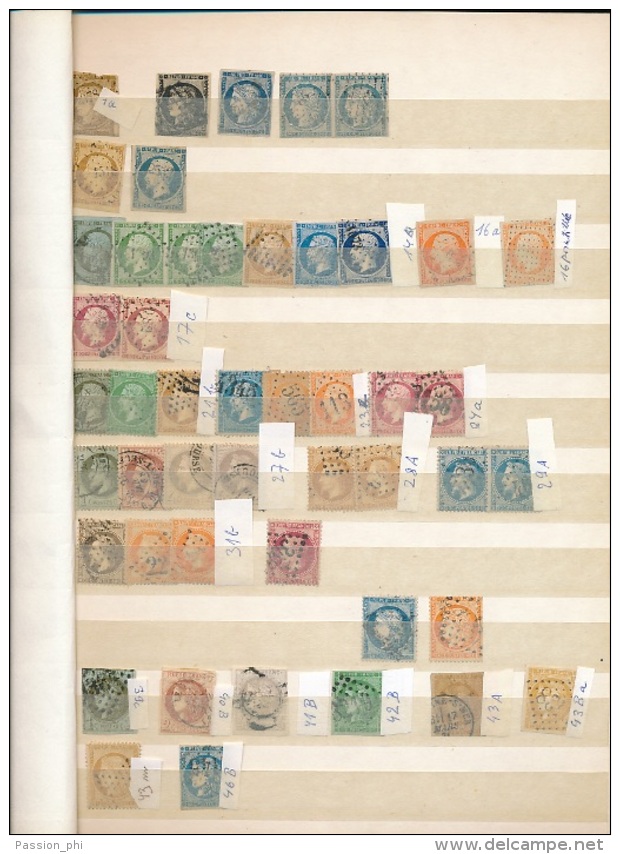 FRANCE DANS UN CLASSEUR ENSEMBLE DE TIMBRES OBLITERES TOUTES PERIODES BONNE QUALITE - Collections