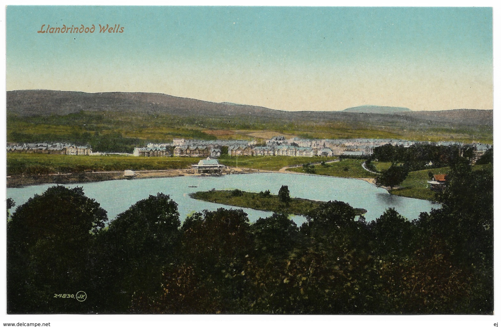 Llandrindod Wells - Unused C1920 - Valentine's - Radnorshire