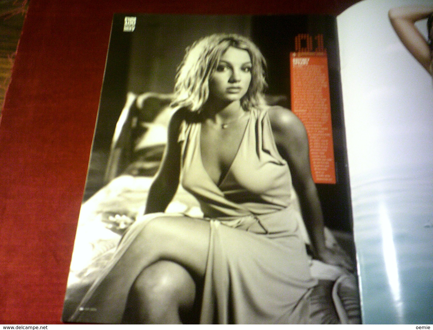 FHM LES 100 STARS  LES PLUS SEXY  EDITION 2004 - Grand Format : 2001-...