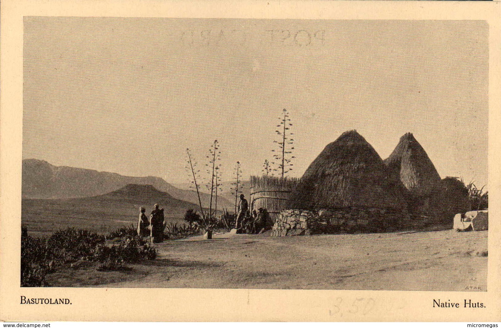 BASUTOLAND - Native Huts - Lesotho