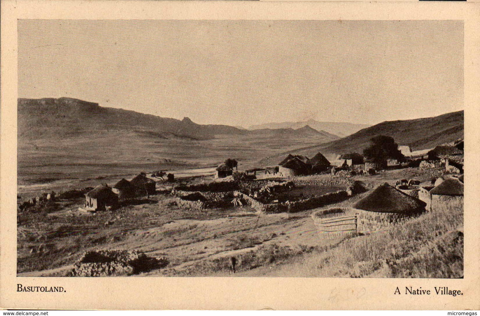 BASUTOLAND - A Native Village - Lesotho