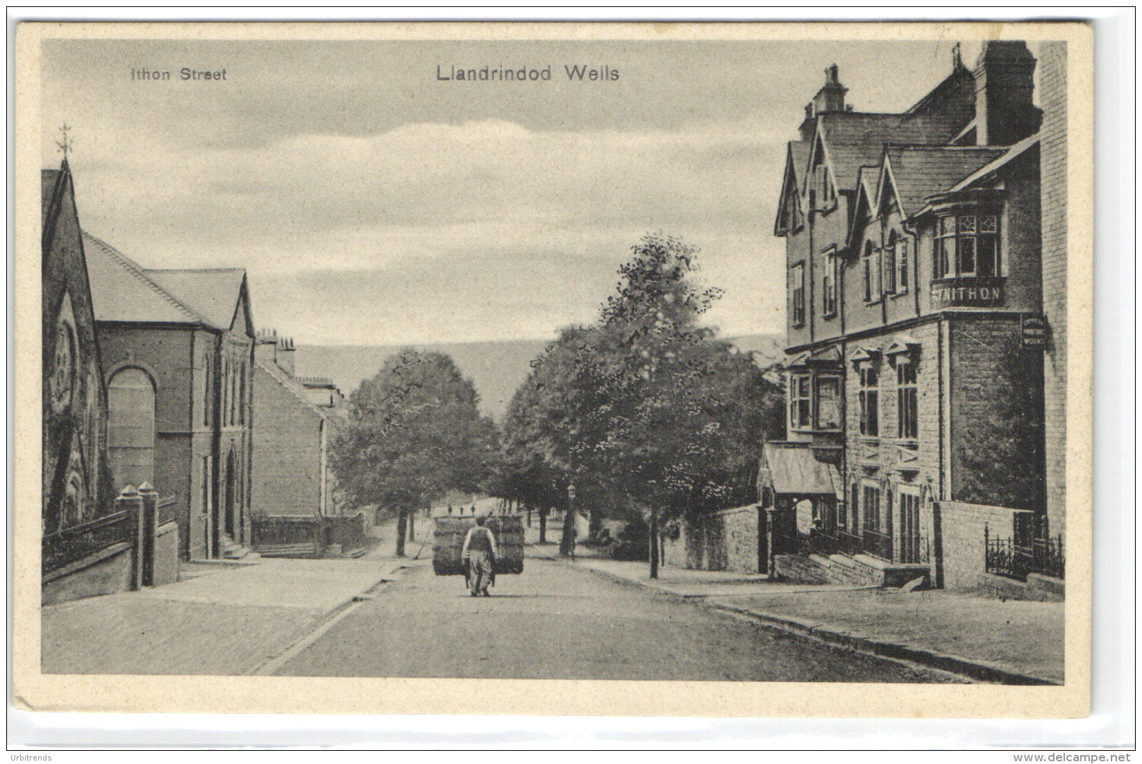 1 Postcard Other Ithon Street - Llandrindod Wells - Autres & Non Classés