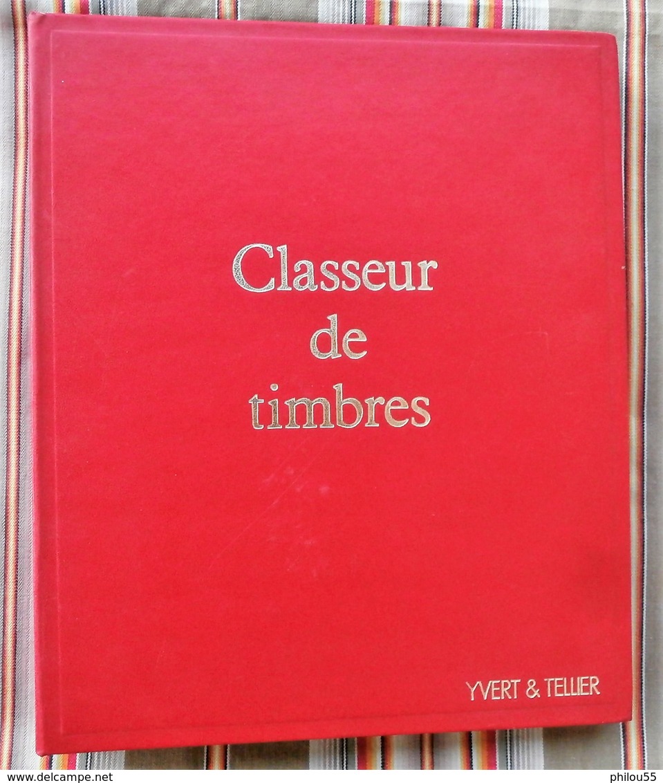 Album De Timbres Vide D'Occasion YVERT ET TELLIER  30 Feuilles Recto Verso 6 Bandes - Grand Format, Fond Noir