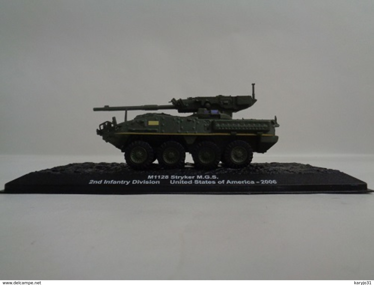 Véhicule  M1128 STRYKER M.G.S.  2nd Infantry Division  USA  2006  1/72- Neuf - Altaya - Autres & Non Classés