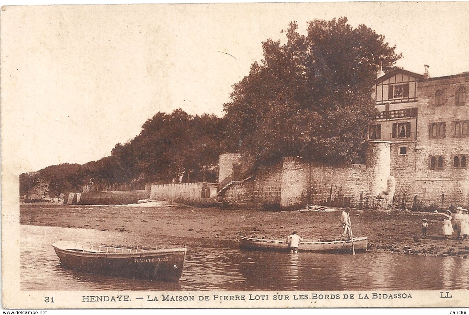 HENDAYE . LA MAISON DE PIERRE LOTI SUR LES BORDS DE LA BIDASSOA + ANIMATION . CARTE NON ECRITE - Hendaye