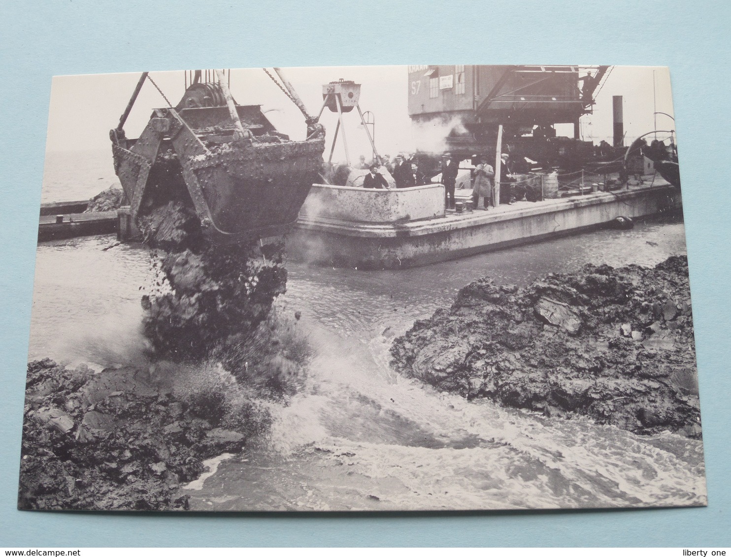 Afsluiting Van De Zuiderzee, De Laatste Werkzaamheden (28 Mei 1932)...... ( Copyright Foto's : Gemeente Wieringen ) ! - Den Oever (& Afsluitdijk)