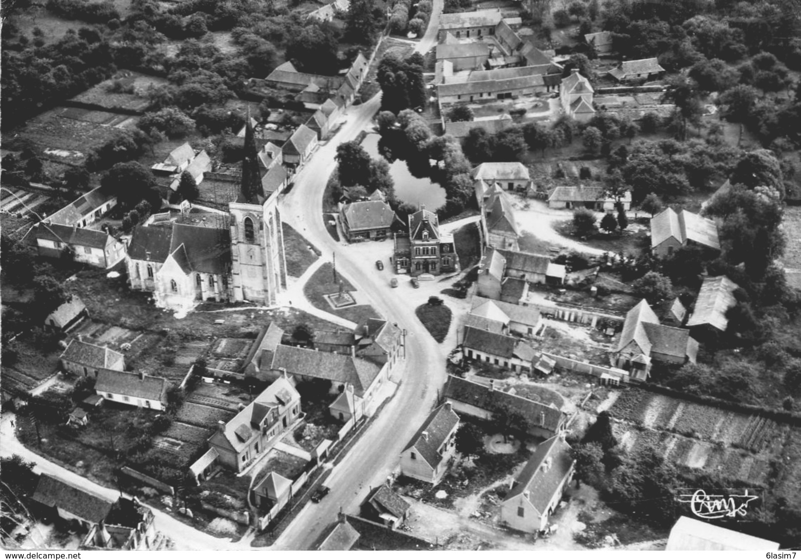 CPSM Dentelée - AILLY-le-HAUT-CLOCHER (80) - Vue Aérienne Du Bourg En 1952 - Ailly Le Haut Clocher