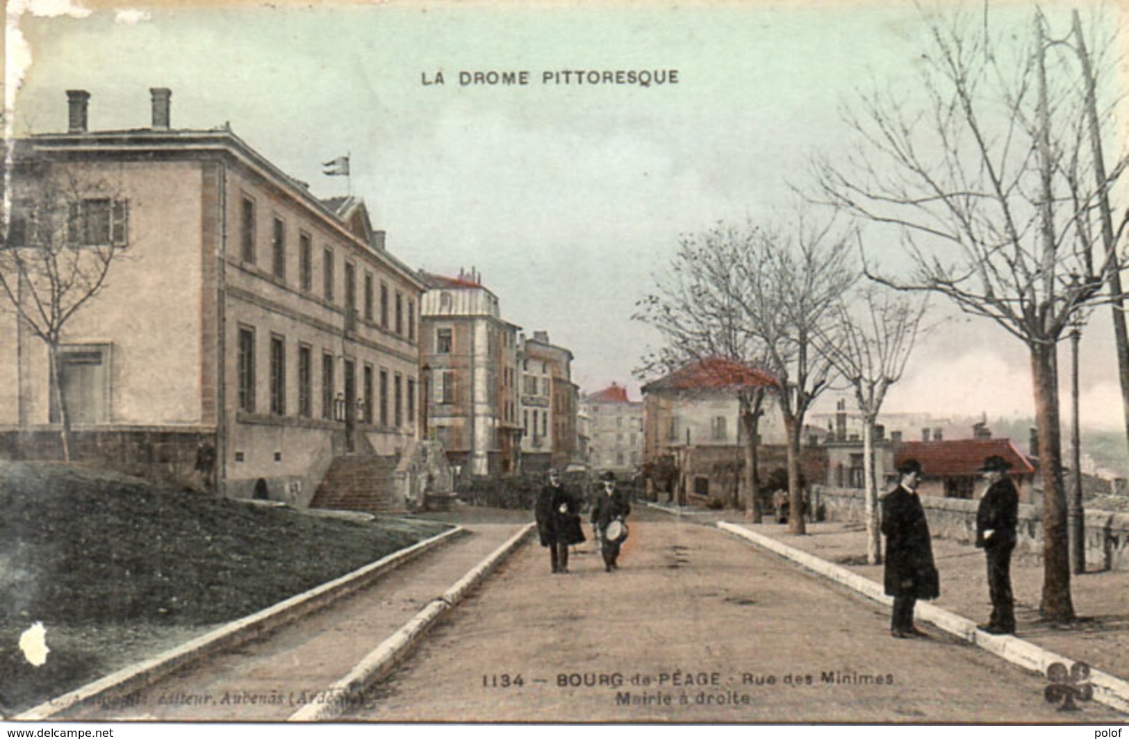 BOURG DE PEAGE - Rue Des Minimes - Mairie A Droite   (2078 ASO) - Autres & Non Classés