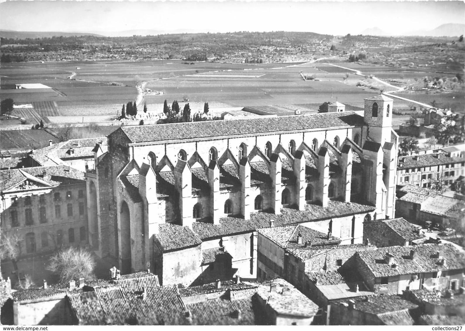 83-SAINTE-MAXIMIN-LA-SAINTE-BAUME- VUE DU CIEL - Saint-Maximin-la-Sainte-Baume