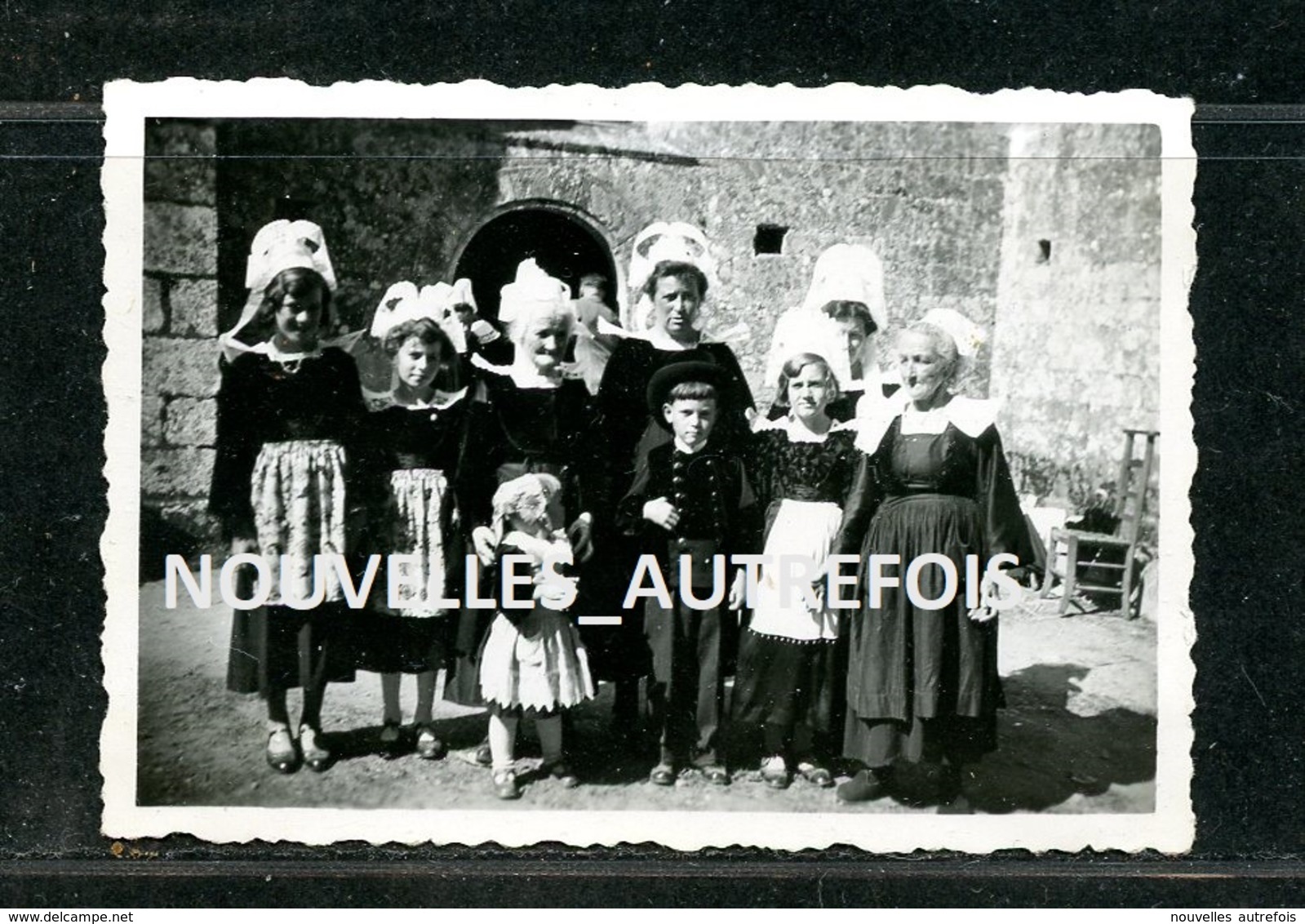 3 PHOTOS - FOUESNANT AOUT 1938 ( COSTUMES BRETONS ET PARDON ). - Places