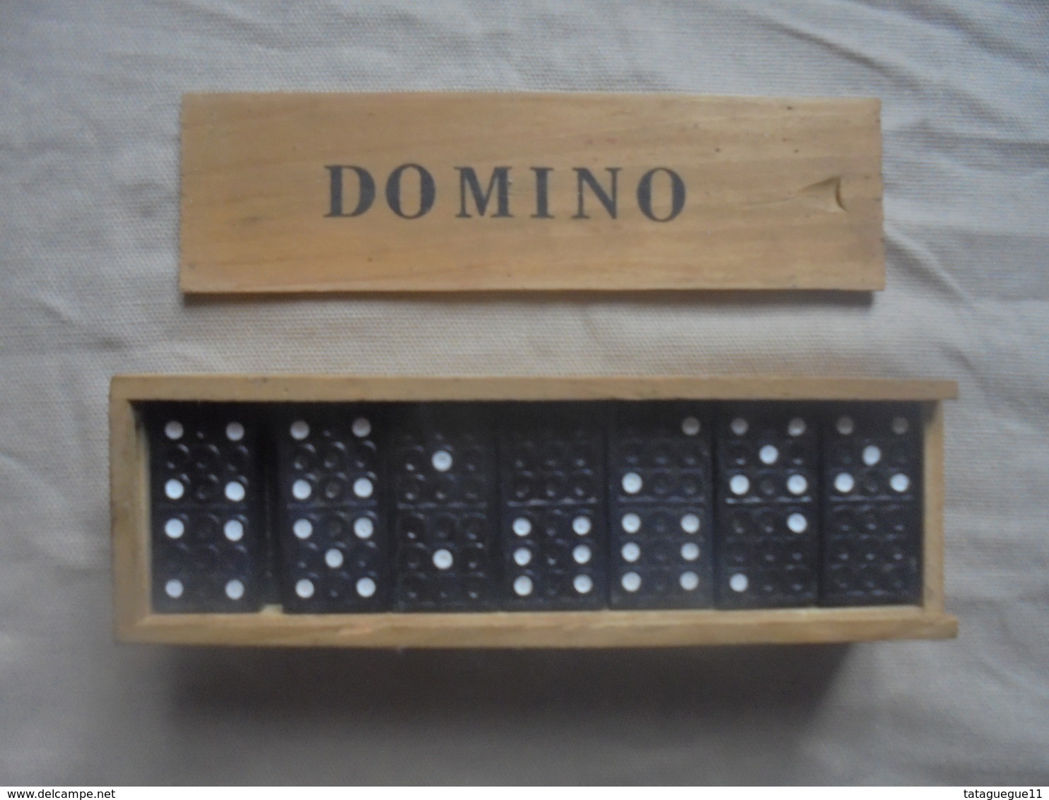 Ancien - Jeu De Dominos En Bois "Dragons" - Autres & Non Classés