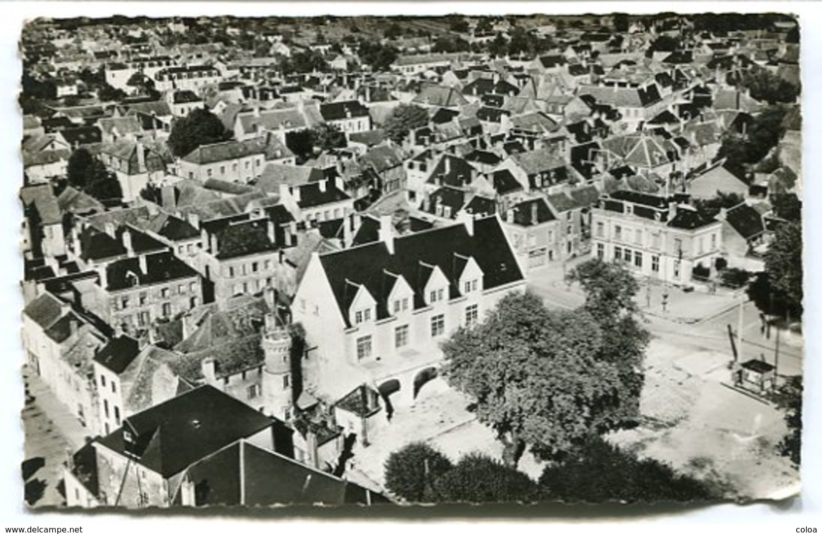 BUZANCAIS Hotel De Ville La Poste Vue D'ensemble - Autres & Non Classés