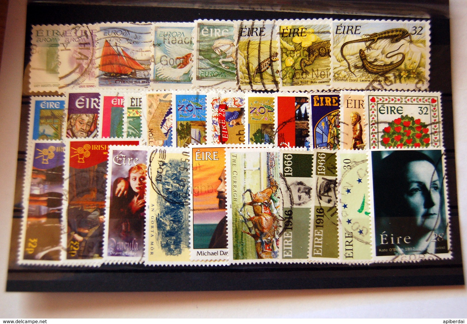 Irlande - Small Batch Of 30 Stamps Used - Collections, Lots & Series