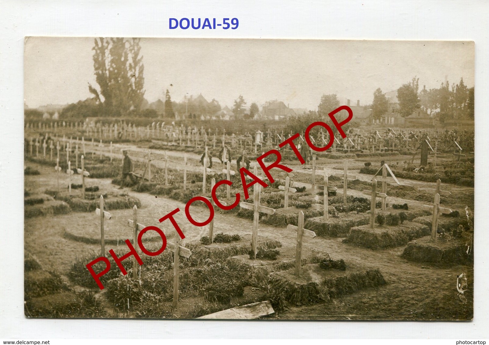 DOUAI-Cimetiere Militaire-Tombes-PHOTO Allemande Comme CP-Guerre14-18-1WK-France-59-Militaria- - Douai