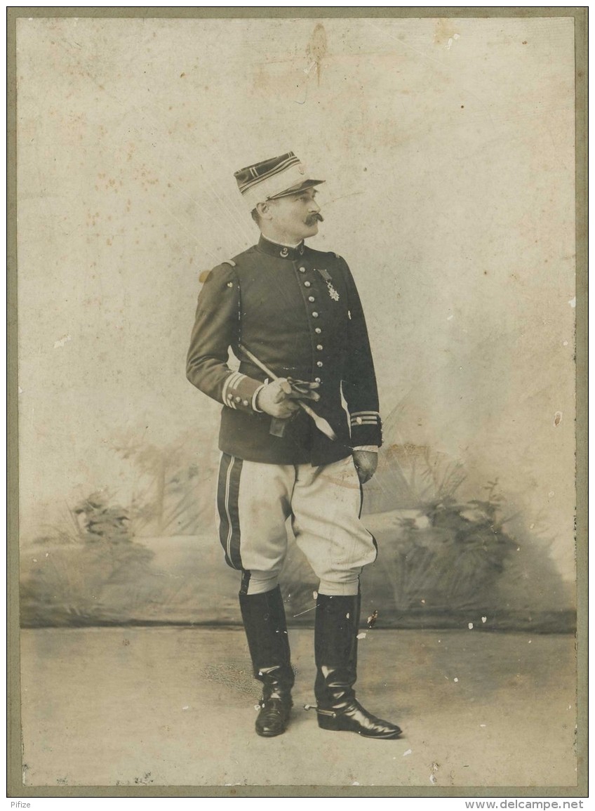 Photo Jean Geiser à Alger . Militaire . Capitaine De Cavalerie . Voir état . - Guerre, Militaire