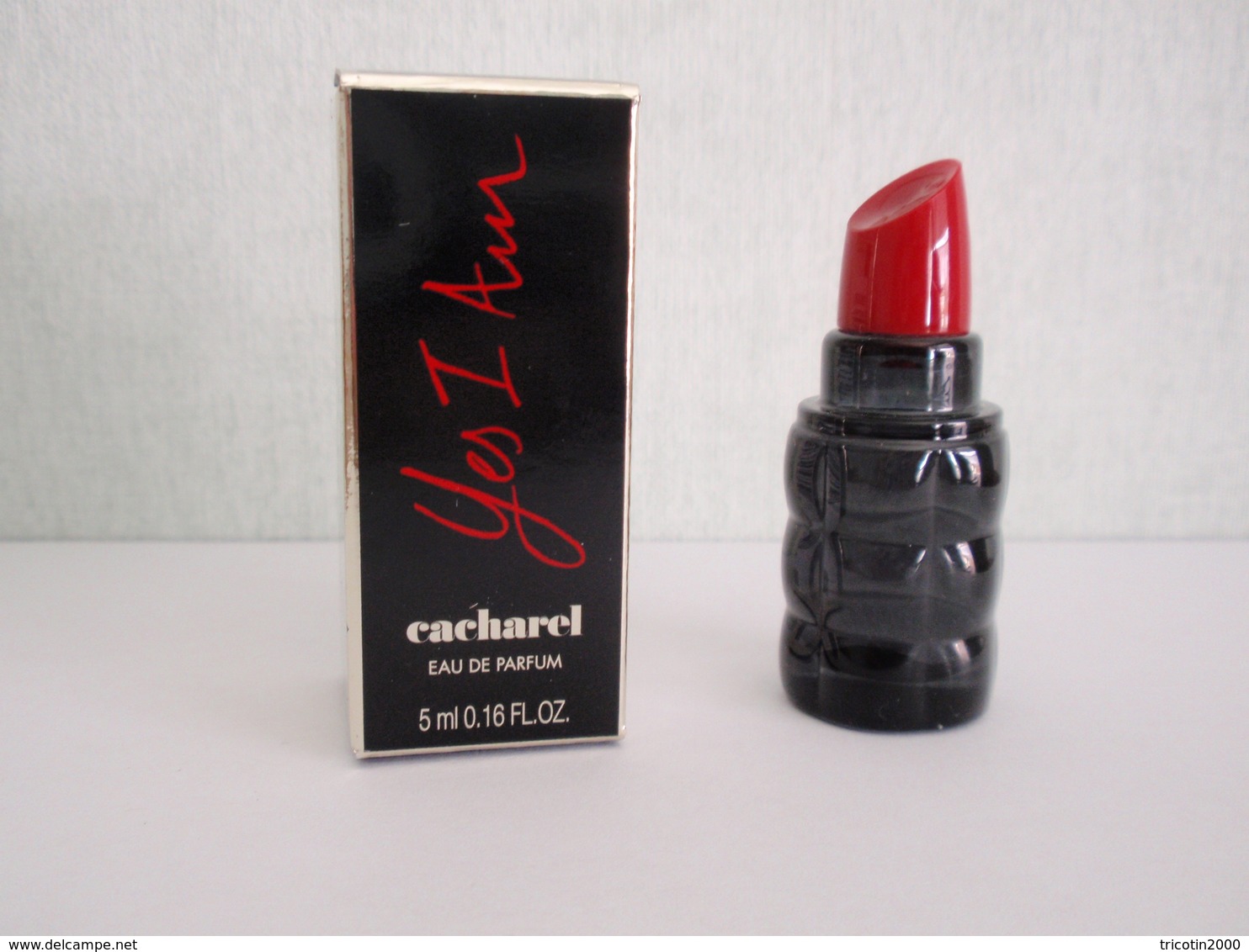 MINIATURE Eau De Parfum YES I AM De CACHAREL 5 Ml - Miniaturen Damendüfte (mit Verpackung)