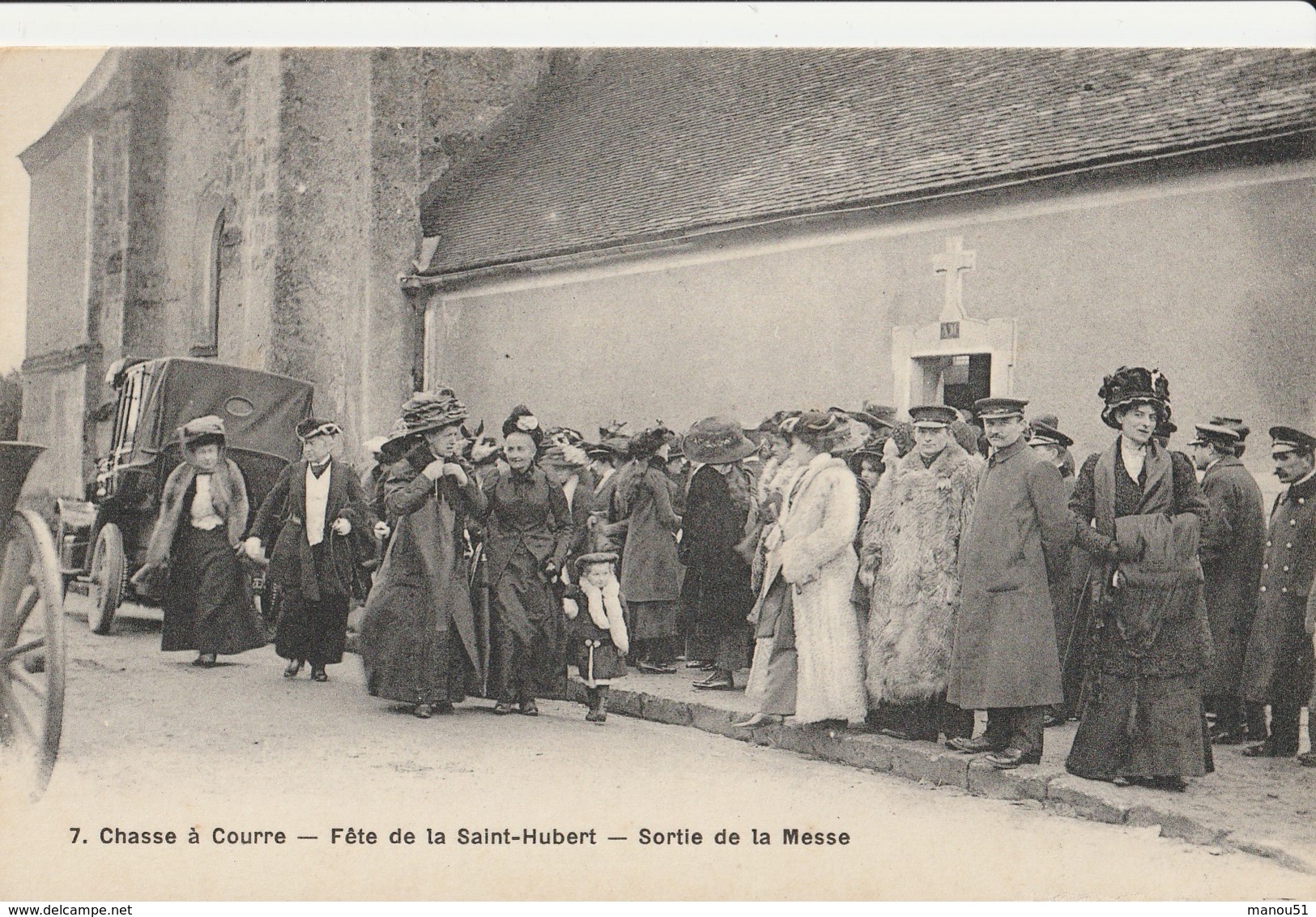 CHASSE A COURRE - Fête De La St Hubert - Sortie De La Messe - Hunting