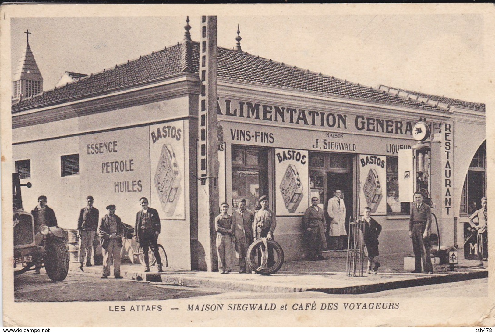 ALGERIE--RARE--LES ATTAFS--maison SIEGWALD Et Café Des Voyageurs--( Manque Un Coin )--voir 2 Scans - Autres & Non Classés