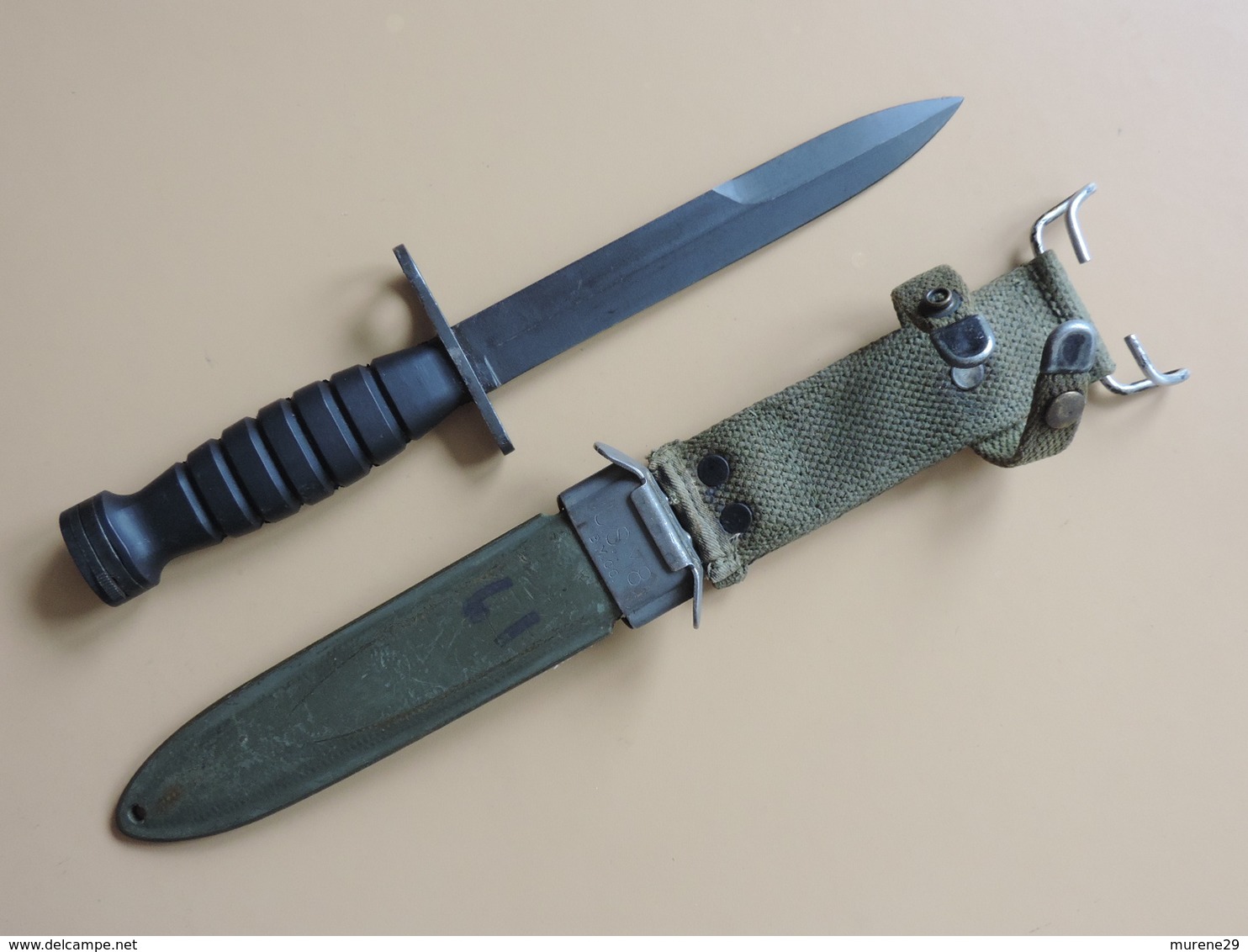 Baïonnette USM4 CASE à Poignée Caoutchouc, US WW2 Et Corée. - Knives/Swords