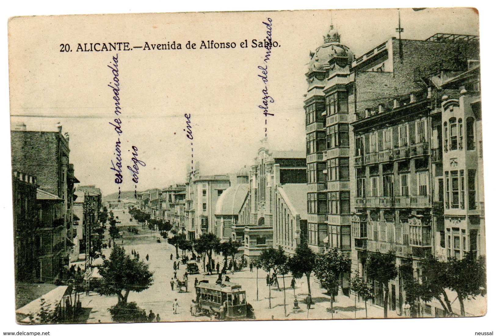 Tarjeta Postal Alicante -avenida De Alfonso El Sabio. - Alicante