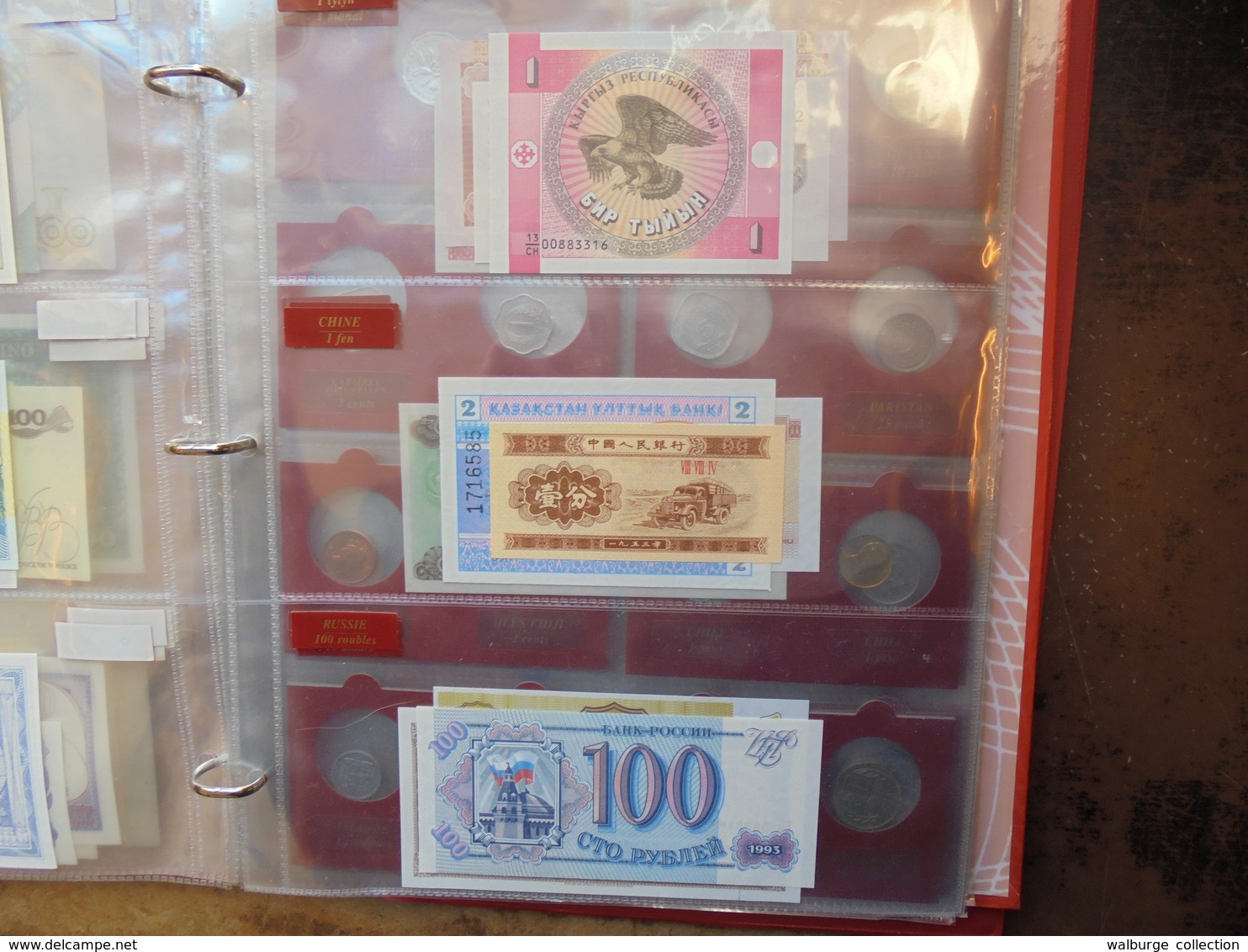 LOT EXOTIQUE BILLETS+MONNAIES TOUS DIFFERENTS. ( ALBUM 1 KILO)