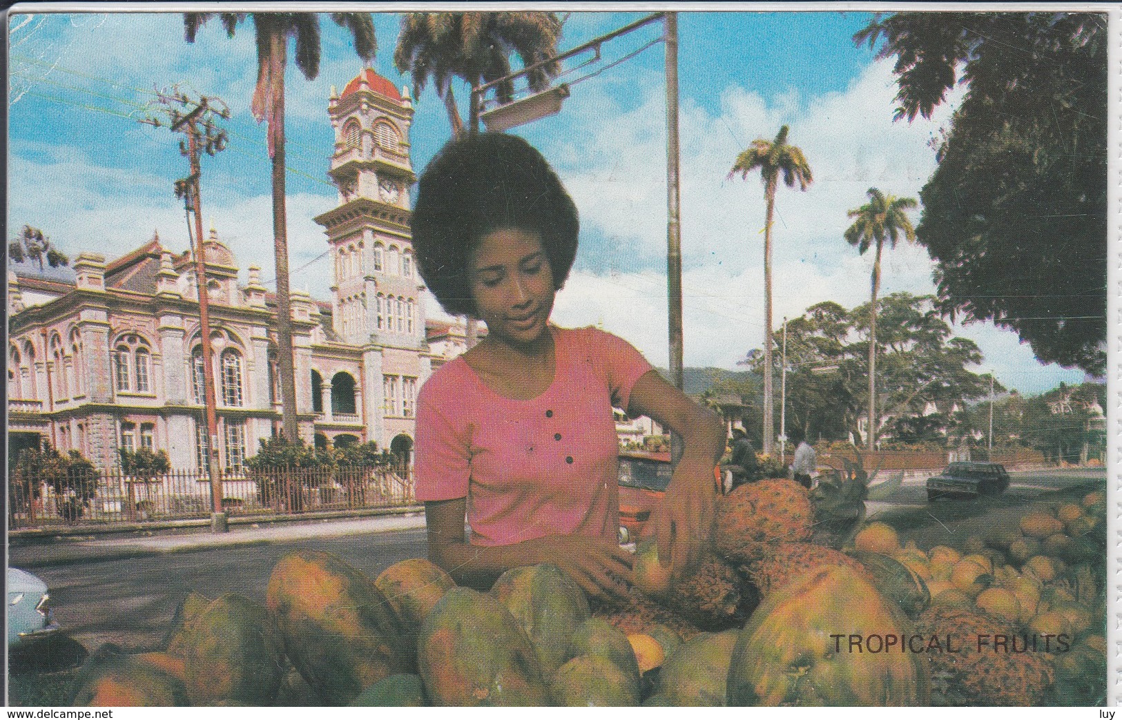 TRINIDAD & TOBAGO  TROPICAL FRUITS QUEENS ROYAL COLLEGE QUEENS PARK SAVANNAH WEST  NICE STAMP - Trinidad