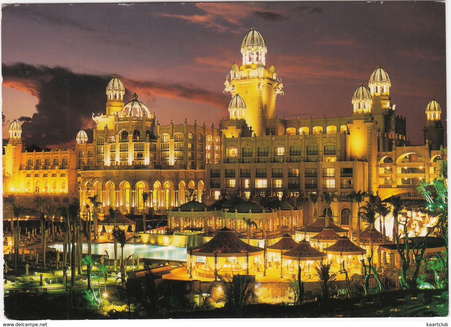 Bophuthatswana - 'The Lost City'; Illuminated Palace Hotel And Royal Pool -  (South Africa) - Zuid-Afrika