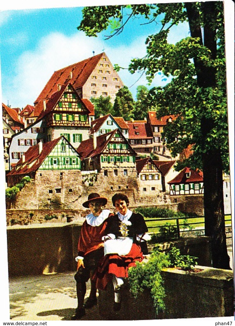 SCHWÄBISCH HALL (Allemagne), Folklore, Couple De Danseurs, Maisons à Colombages, 1970 Environ - Schwaebisch Hall