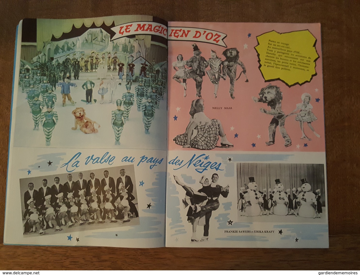 1960 Programme Holiday on Ice - Patinage artistique - Cirque - Pub Champagne de Cazanove, Pernod, Bières, Banania