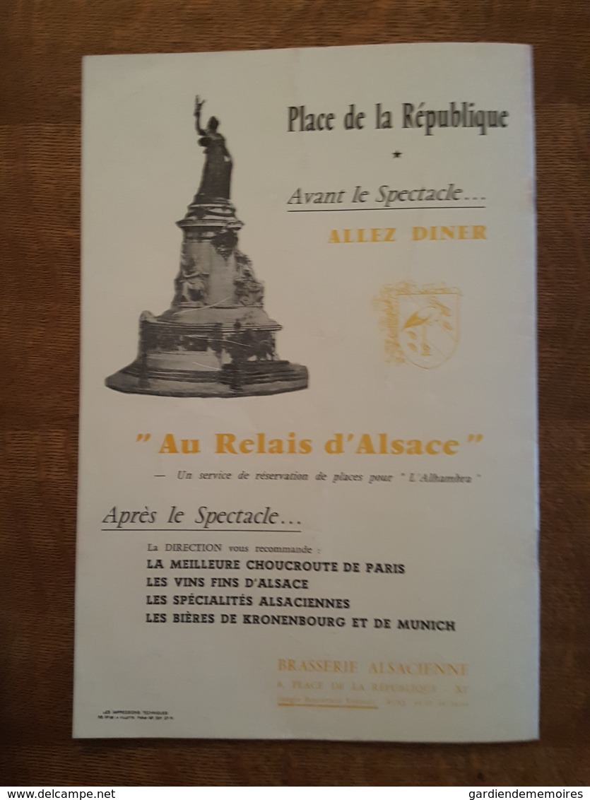 Programme Léo Ferré à l'Alhambra une spectacle de Maurice Chevalier - Pub - Cognac Courvoisier, Fanta, Schweppes, Biere