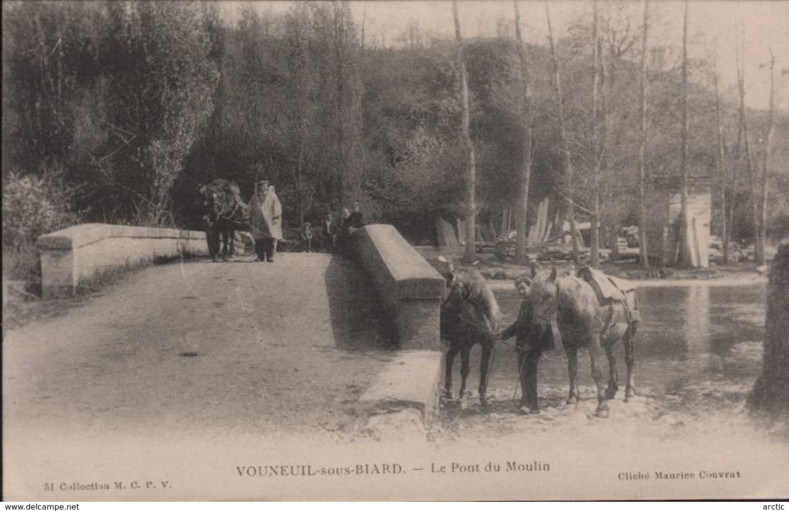 Vouneuil Sos Biard Le Pont Du Moulin - Vouneuil Sous Biard