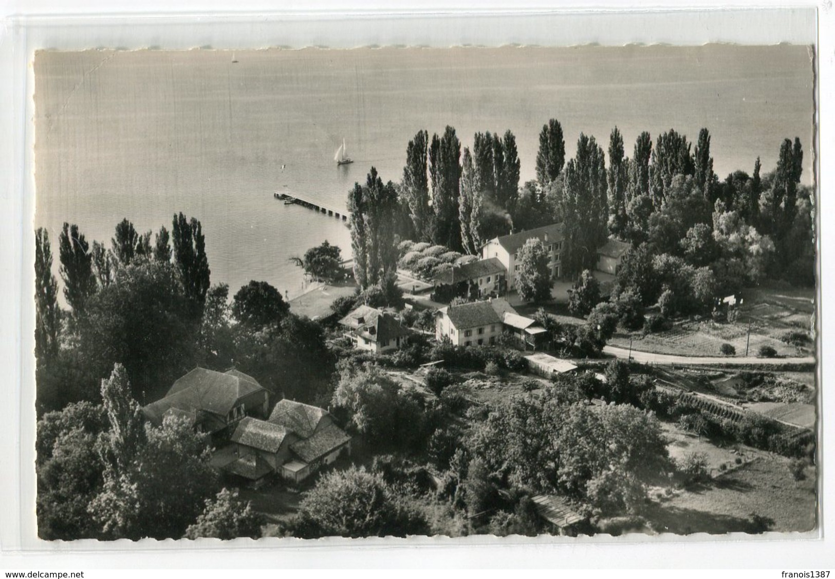 Ref 200 - La Pointe De MESSERY Et Le Lac Léman (1962 - Oblitération De Messery ) Scan Du Verso - Messery