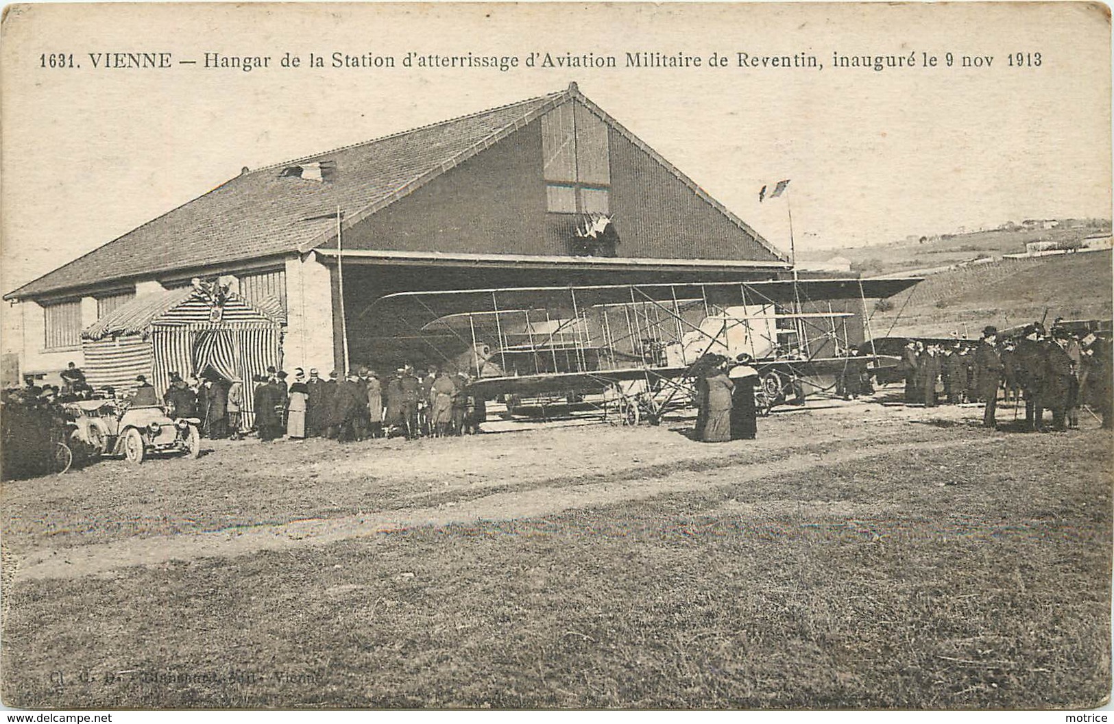 VIENNE - Hangar De La Station D'atterrissage D'aviation Militaire De Reventin, Inauguré Le 9 Novembre 1913. - Aérodromes