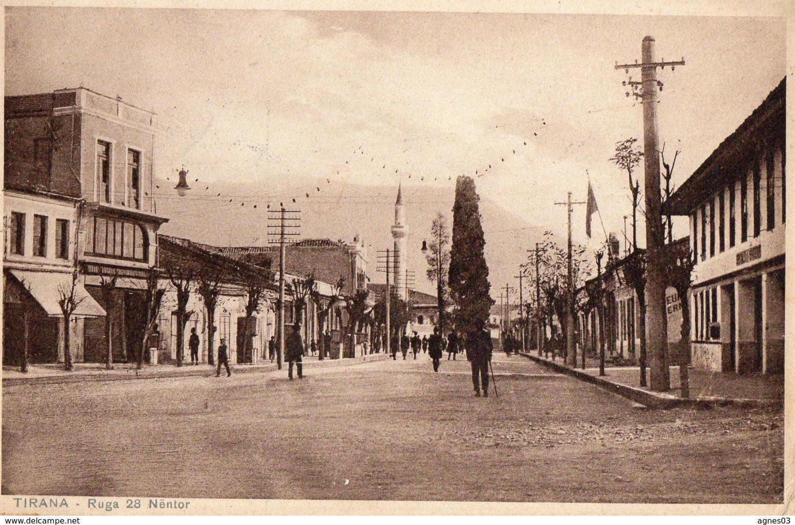 TIRANA   - Rue Nentor - Albanie