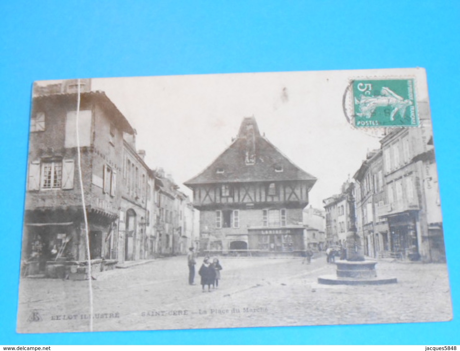 46 ) Saint-céré - La Place Du Marché  - Année 1908 - EDIT : - Saint-Céré