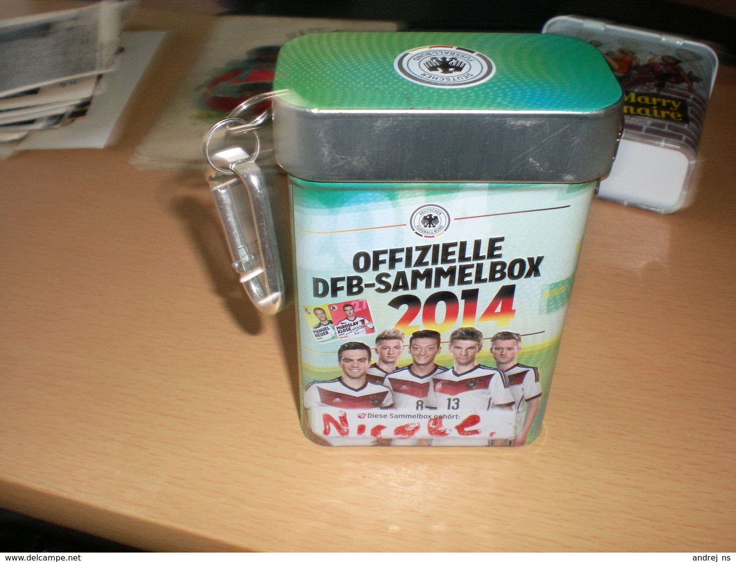 Tin Box  Deutscher Fussball Bund Ofizielle DFB Sammelbox 2014 - Habillement, Souvenirs & Autres