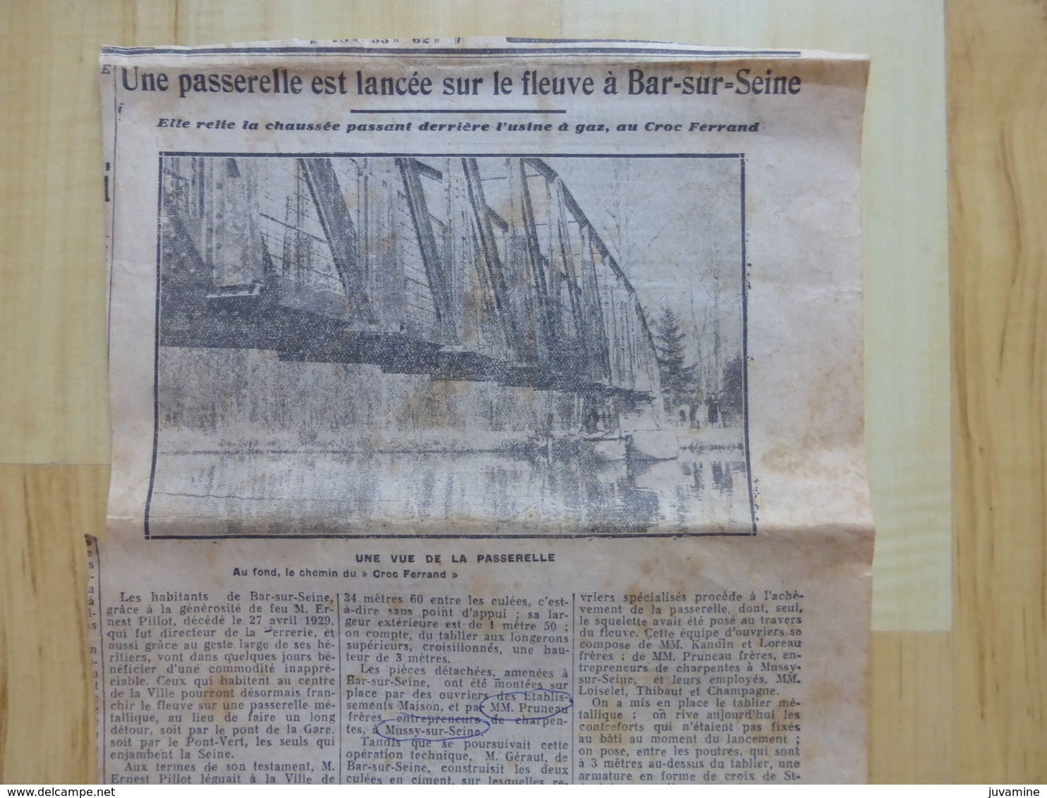 10 BAR SUR SEINE - CONSTRUCTION PASSERELLE - PHOTO VERS 1930  + Coupure De Presse - Bar-sur-Seine