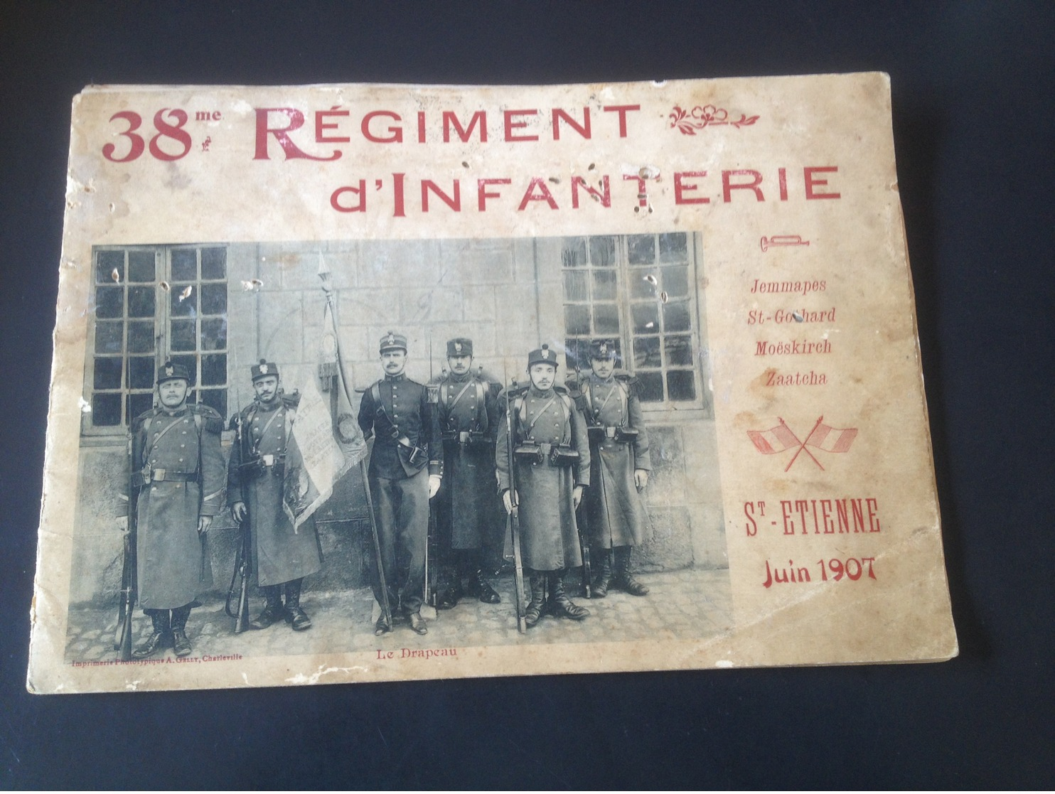 Livre Photo 38eme Régiment D'Infanterie St Etienne 1907 - Uniformes