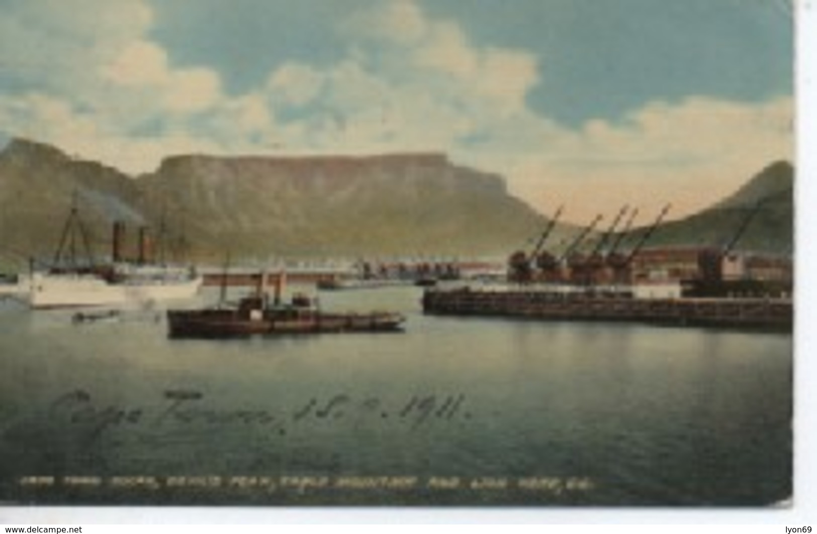 CAP  TOWN  DOCKS  DEVIL S  PEAK  TABLE OUNTAIN  AND  LION  HEERD - Afrique Du Sud