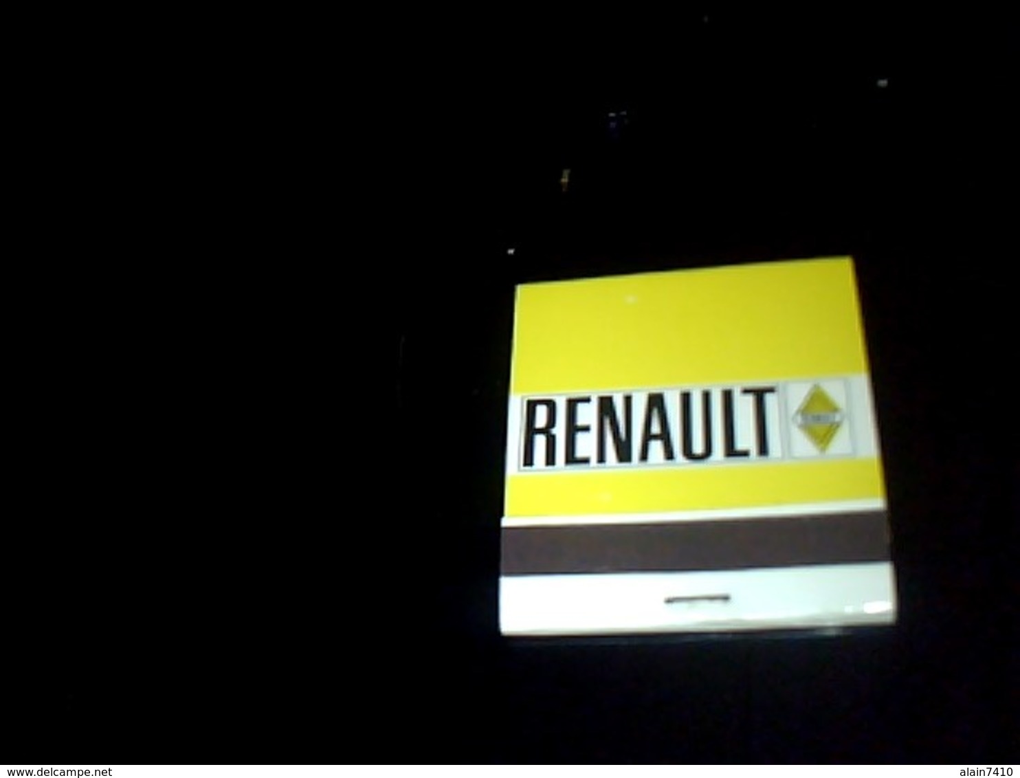 Boite D Allumettes  Publicitaire Pleine  Pub Renault  Garage Peroux A Macon - Boites D'allumettes