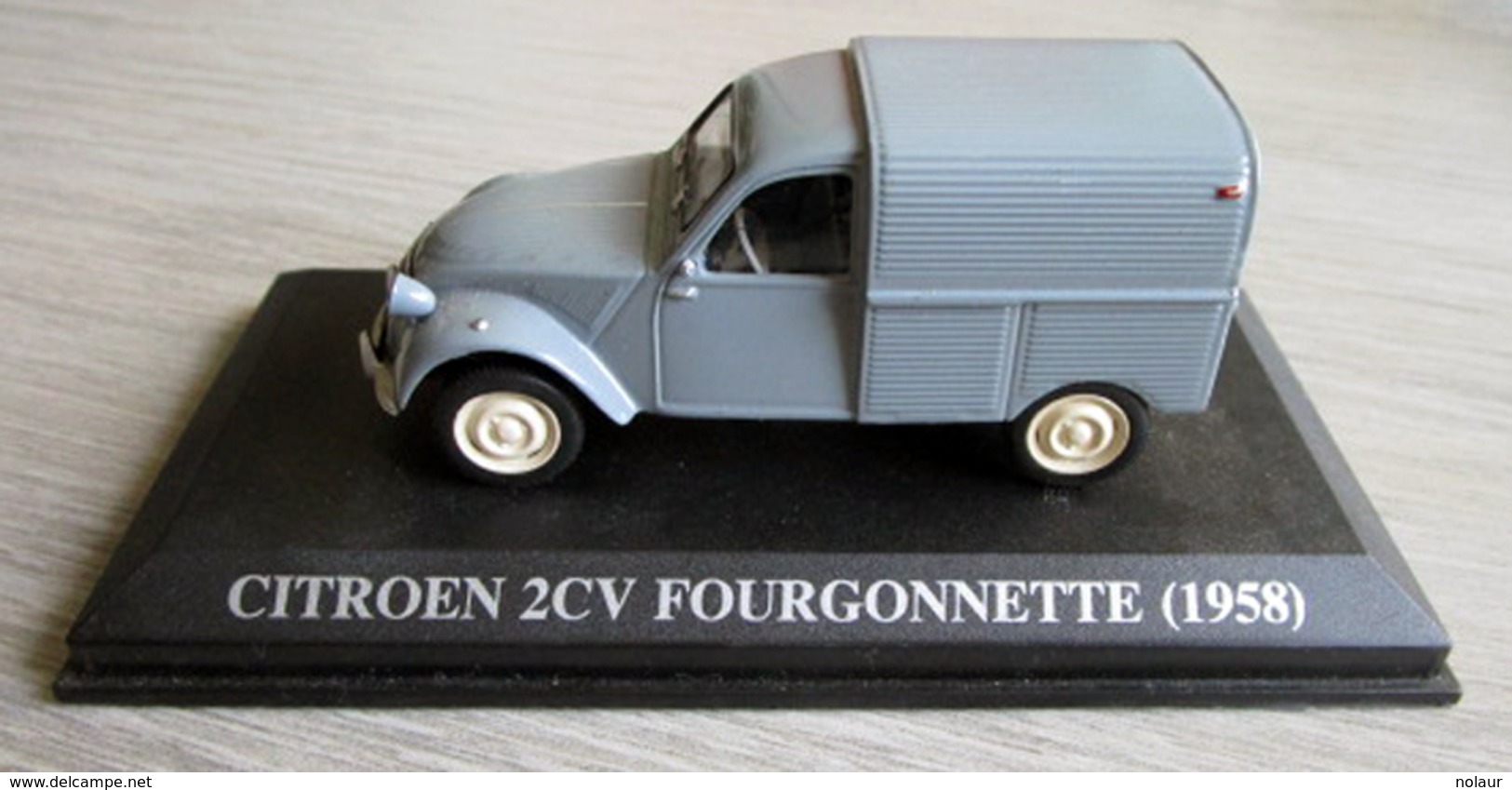 Citroën 2 CV Fourgonnette 1958 - 1/43 ème - Autres & Non Classés