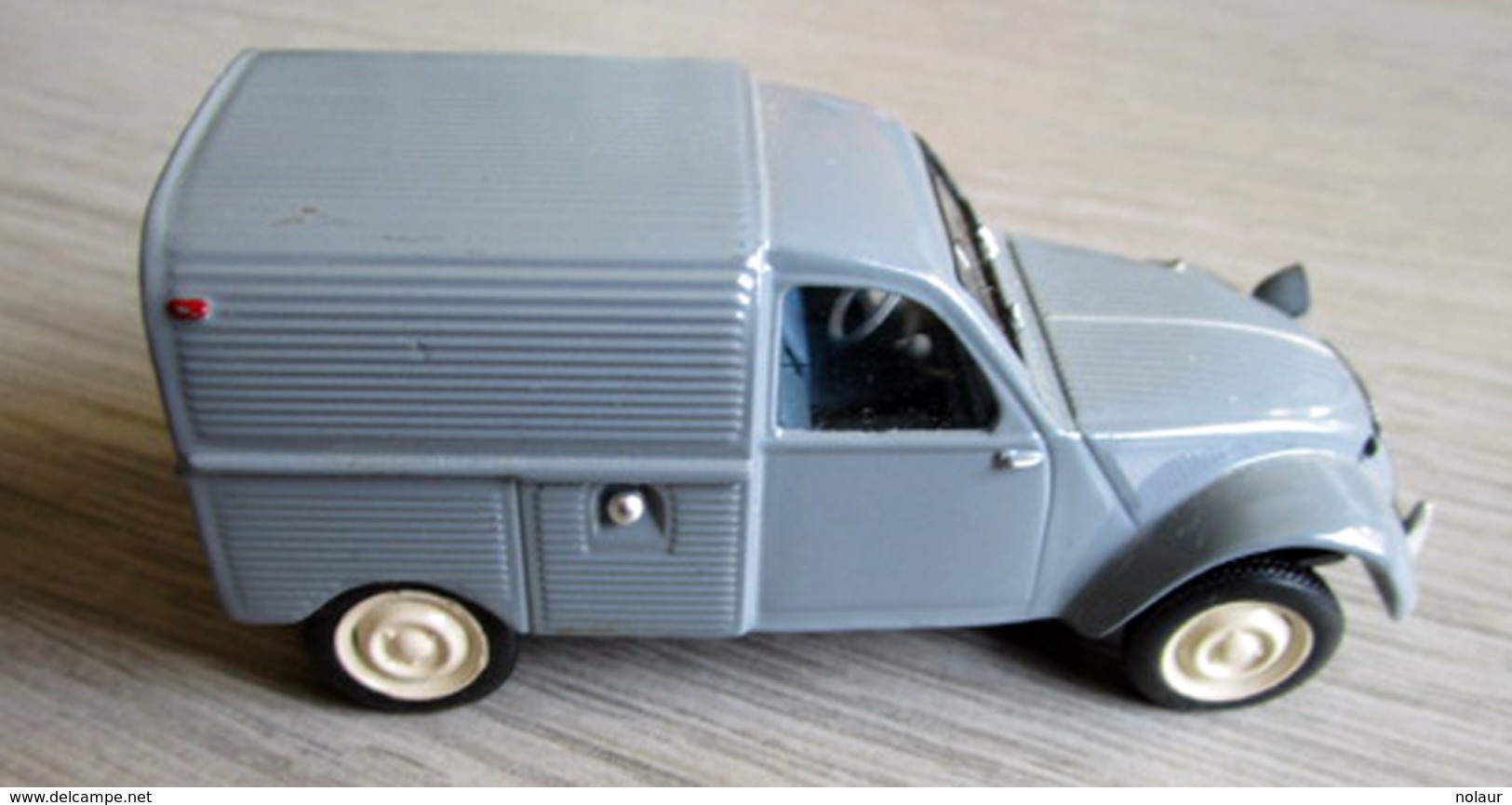 Citroën 2 CV Fourgonnette 1958 - 1/43 ème - Autres & Non Classés